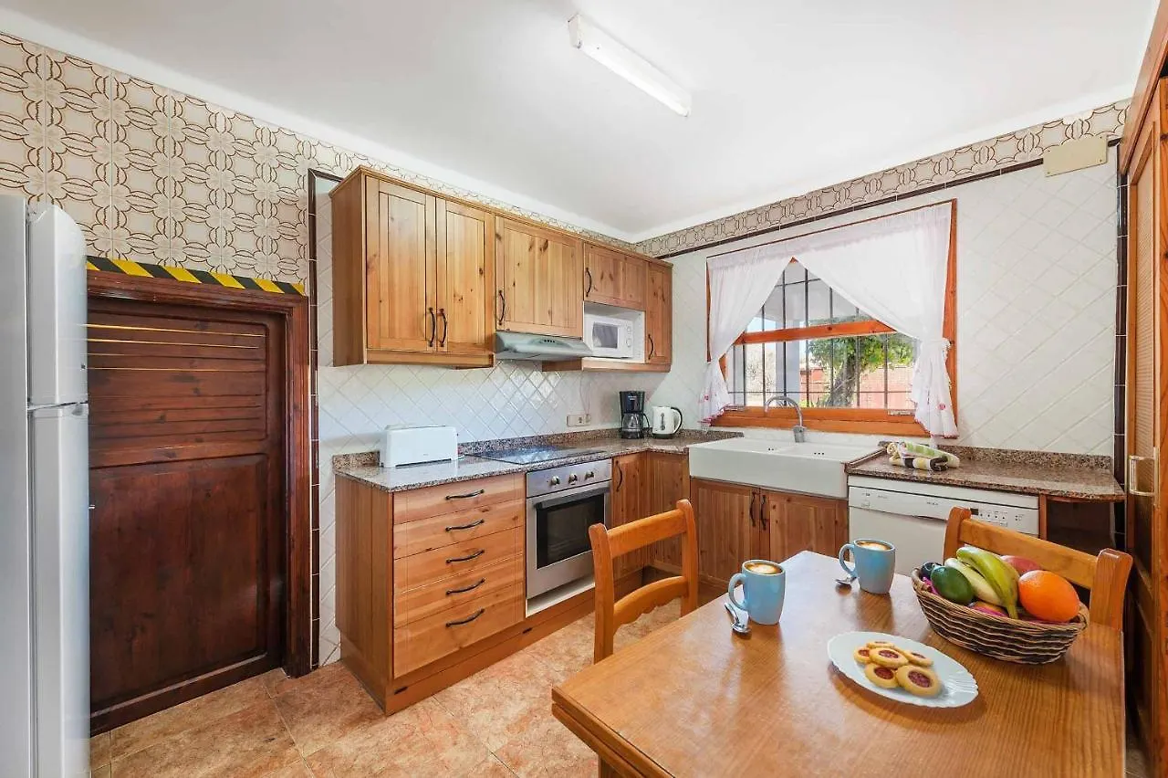 Villa Palmera بويينسا 0*,  إسبانيا